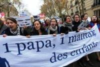 Франція: єпископи вийдуть на площі захищати інститут сім'ї